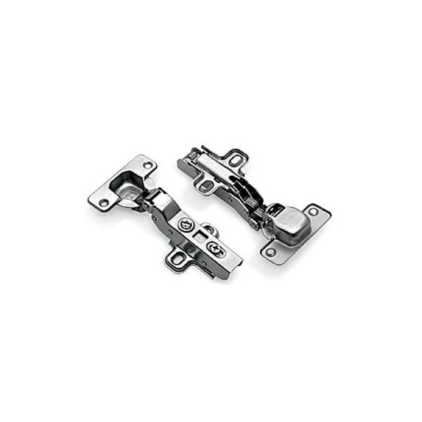 Automatikscharnier Mittelseite mit integrierter Schließtechnik